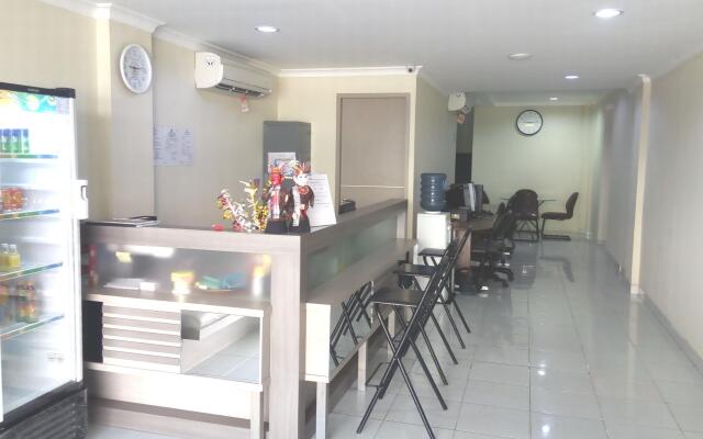 Ethan Hotel Cilincing Plaza