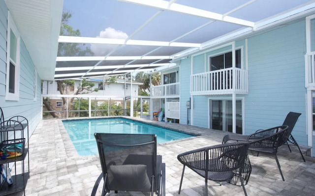 Beach Paradise Getaway