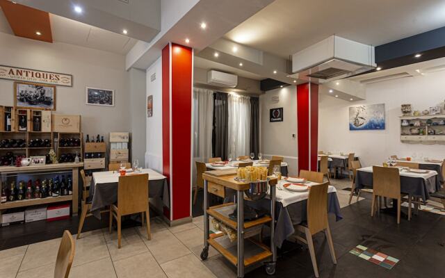 Hotel Don Giovanni 1943