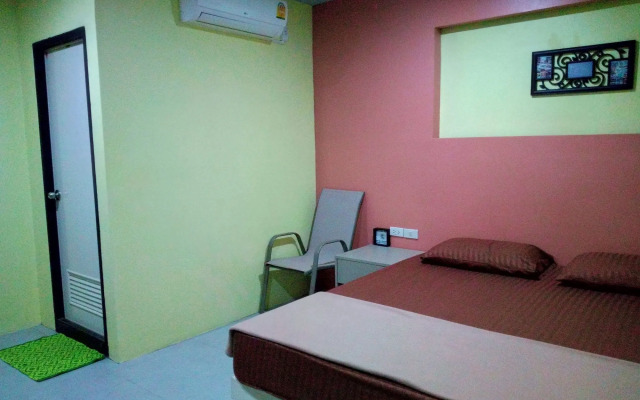 In Phuket House