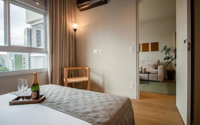Apartamento em Pinheiros com Piscina