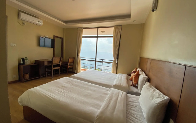 Ratna Giri Resort