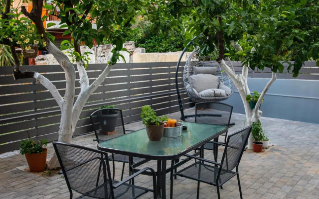 Lemon Garden Stylish private apartment