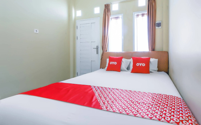 OYO 3731 Pelangi Guest House – Guest Rooms – Balikpapan