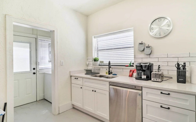 Stunning Jacksonville Getaway w/ Backyard!