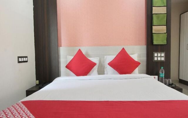 OYO 14520 Habitat Hotel & Suites