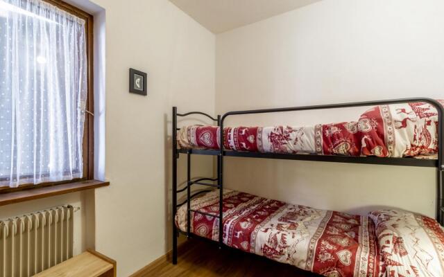 FRAINES 19 : typical three-room apartment (022039-AT-070085)-199 Fraines 19