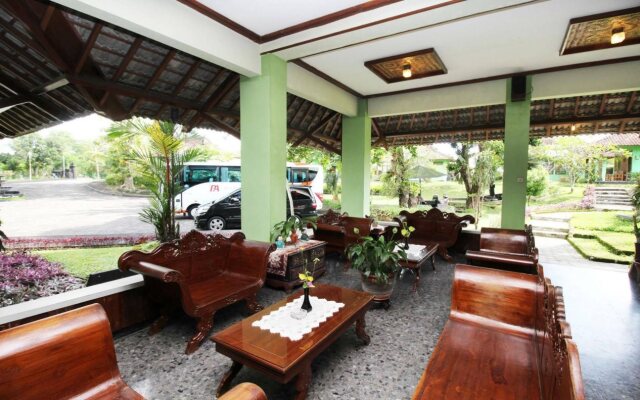 Poeri Devata Resort Hotel