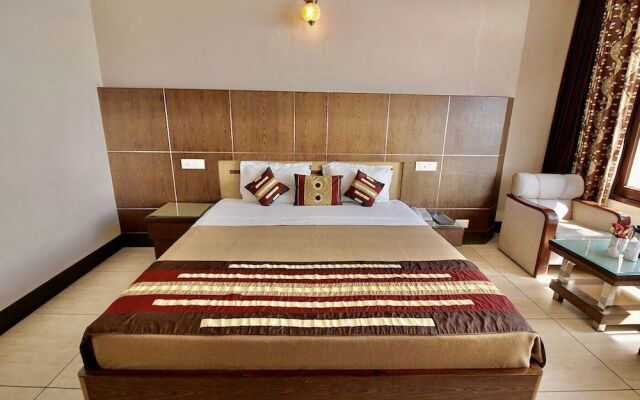 Hotel Asian Plaza Dharamshala