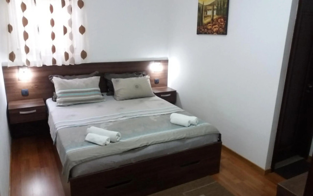 Kojic Apartments