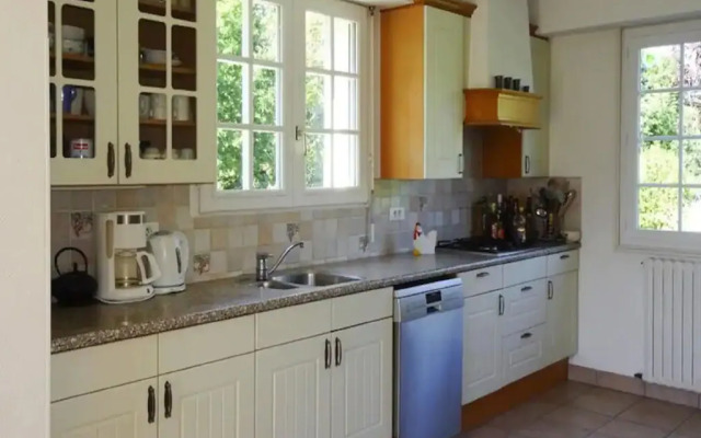 Holiday Home With Private Outdoor Pool, Gouesnac"h