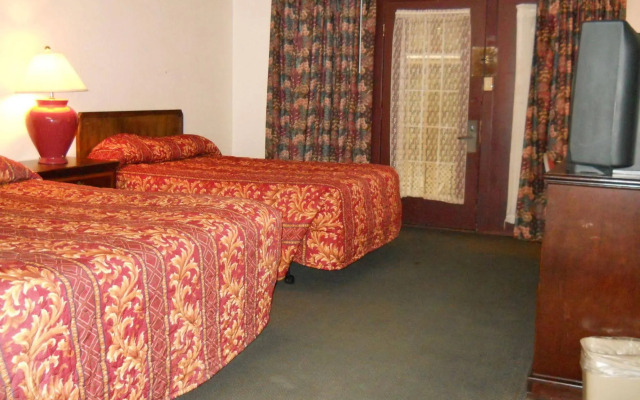 The Cactus Cove Inn and Suites