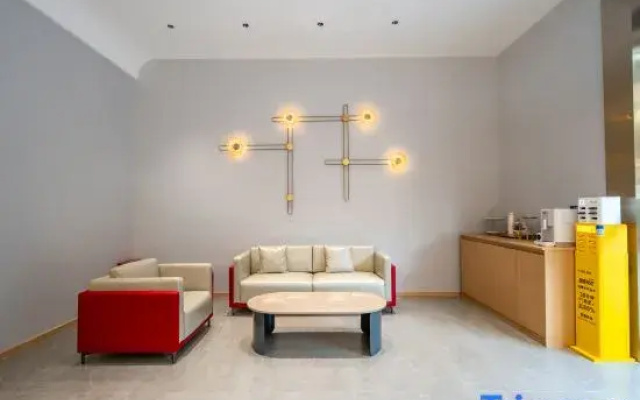Xiyue Hotel Migong Walmart Minfa Plaza Store