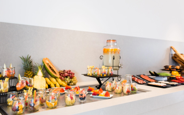 Petit Sagitario ( Only Adults )