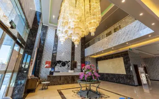 Yunjin Hotel (Ganzi Litang 318 National Road Dongcheng Branch)