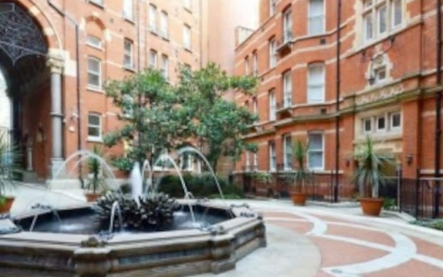 2 Bedroom Apartment in The Heart of Westminster