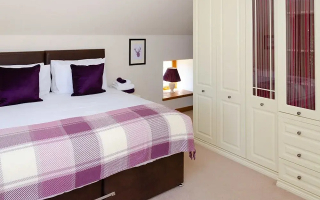 Castleview - Newton Steading