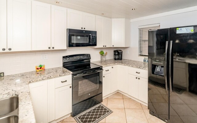 Sea Place 12125 Ground Level