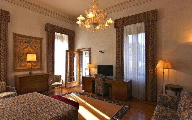 Hotel Villa Giona