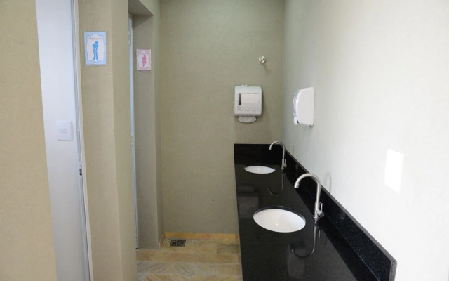 Apto c rea Gourmet a 300m da Praia das Toninhas