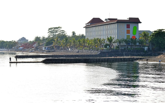 Singaraja Hotel