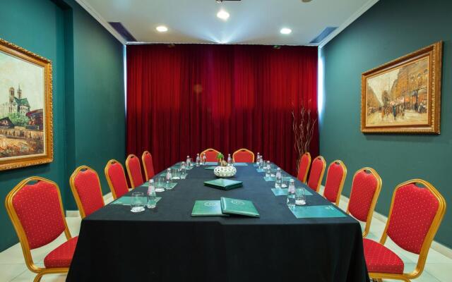 Diplomat Hotel & SPA