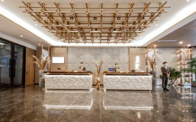 Yunya Interational Hotel(Kuanzhai  Xiangzi Jinli)