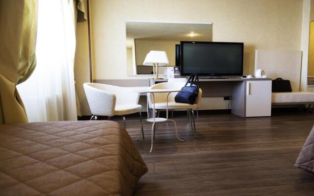 JR Hotels Bologna Amadeus