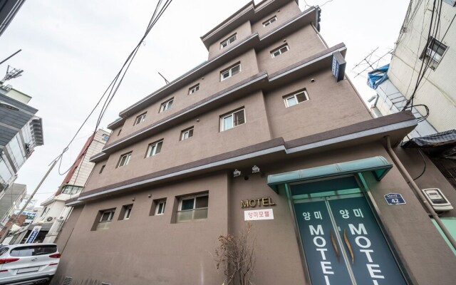 Jangchung Yangmi Motel