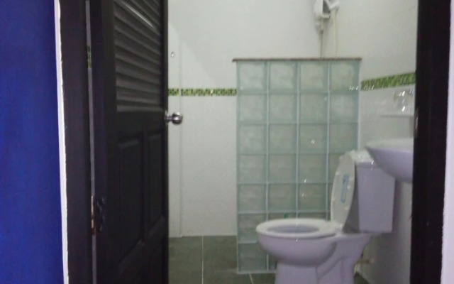 Room 4 Smart Travelers Rawai