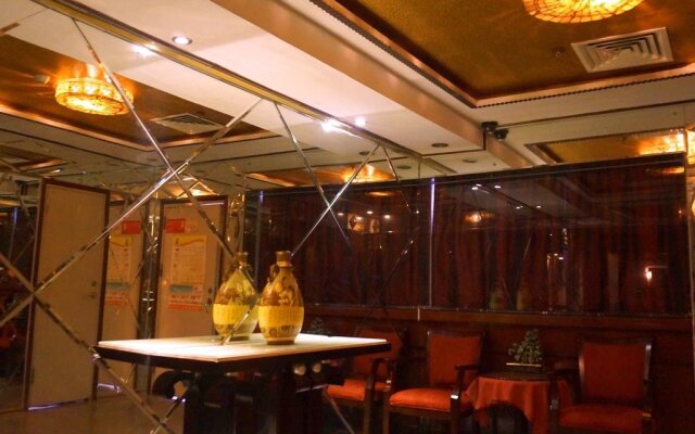 New Gao Ya Business Hotel