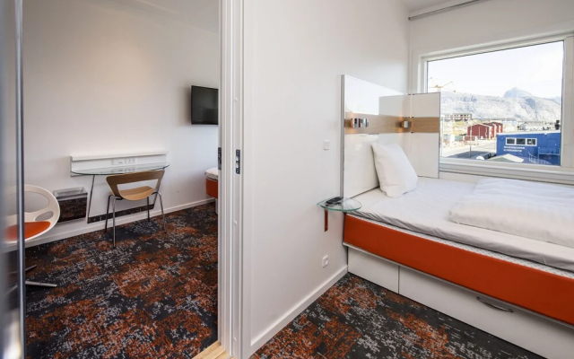HHE Express Hotel