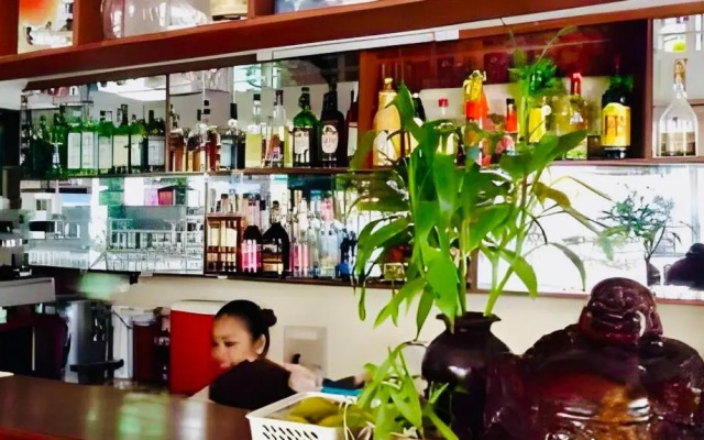 U-Dara Inn