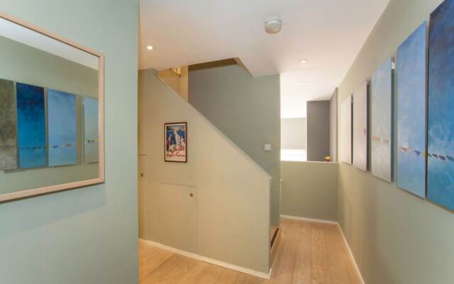 2 Bedroom Home With Private Patio
