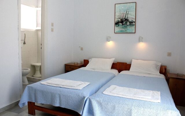 Sanoudos Hotel