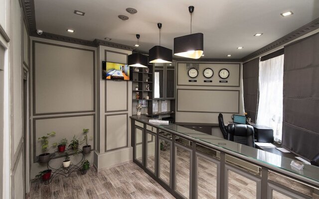 Zirka Hotel