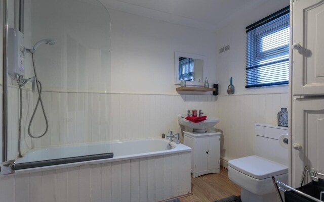 Mulgrave Road Apartment