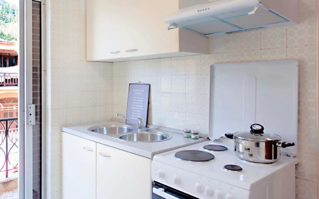 T8 Apartment On The Beach