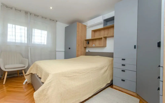 Apartment Sunny