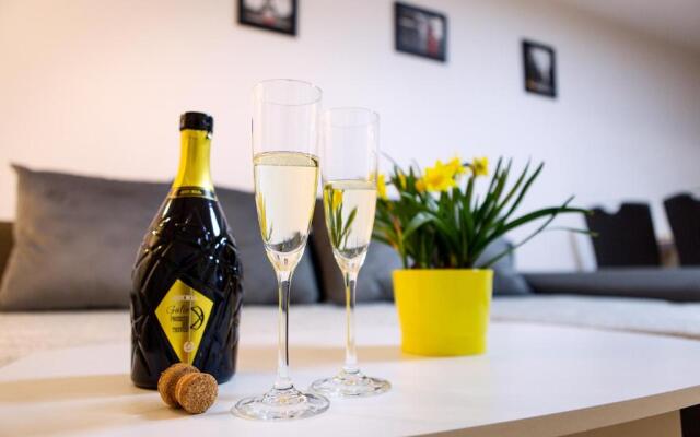 Apartment Himmelspforte mit Balkon