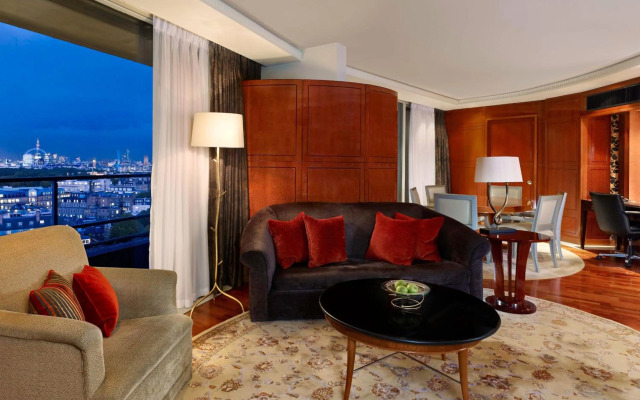 The Park Tower Knightsbridge, A Luxury Collection Hotel