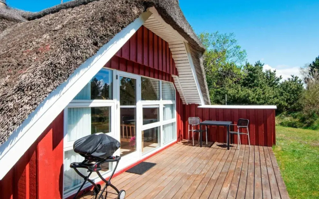 8 Person Holiday Home in Romo-by Traum