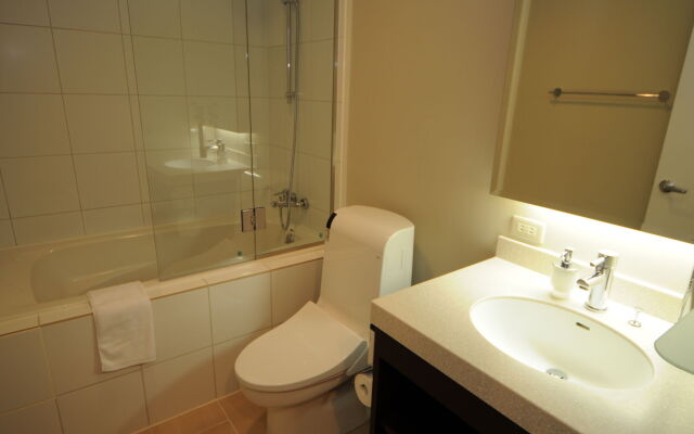 Furano Fresh Powder Apartments and Chalet