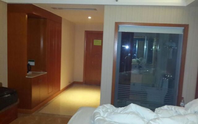 Vienna Hotel (Zhengzhou Xinzheng International Airport)