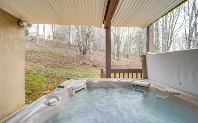 Sugar Mtn: Townhome w/ Hot Tub: Sugarcane Chalet'