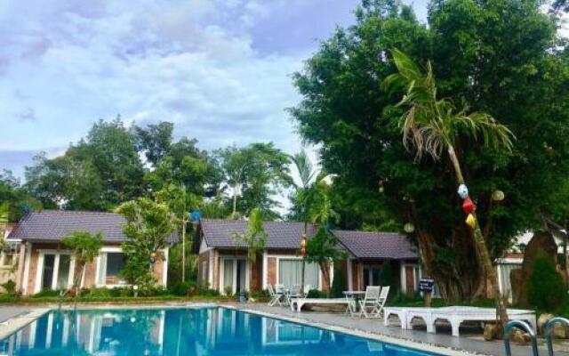Her Bungalow