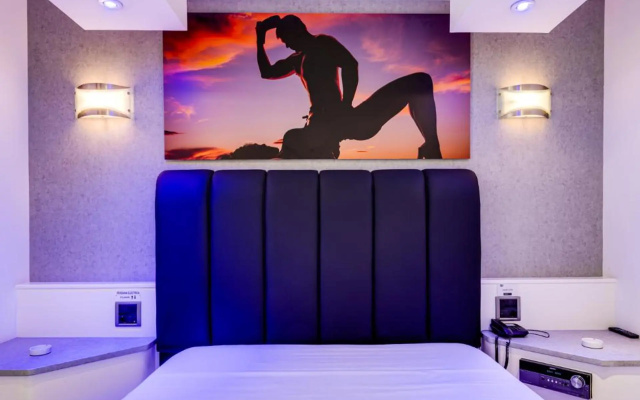 Zouk Hotel - Adults Only