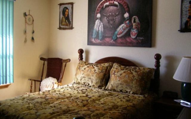 Tavares Inn