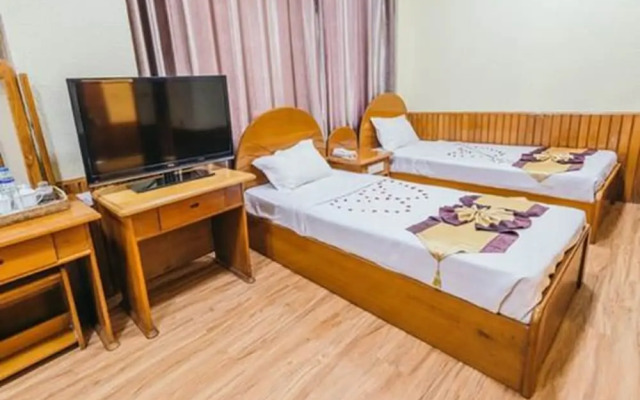 Sunrise Hotel