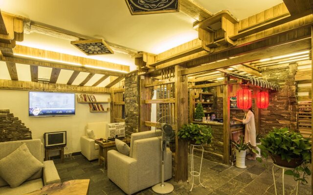 Zhangjiajie Destination Youth Hostel